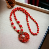 collier rouge