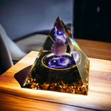 pyramide decorative orgonite