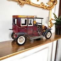 Voiture Vintage Rouge Vin - Cadeau Parfait pour Homme