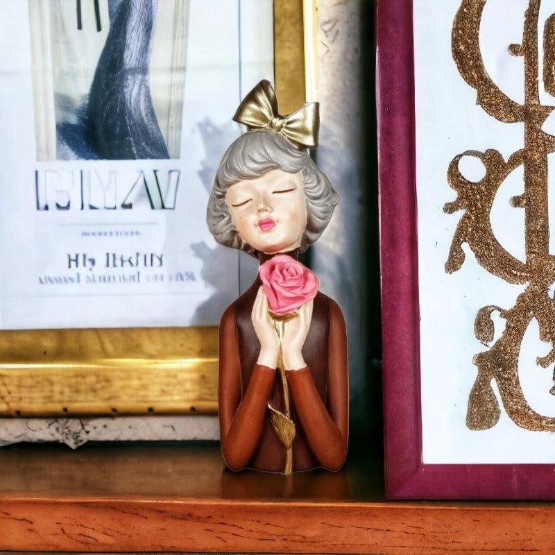 statue femme élégante cadeau fête des mères KDEZO